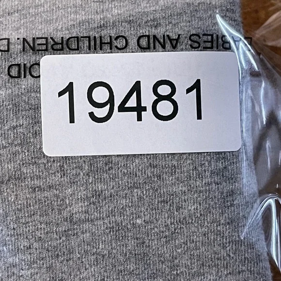 Comme des Garcons PLAY T-Shirt Womens Gray Crew Neck‎ Heart Logo Tee - Picture 9 of 9